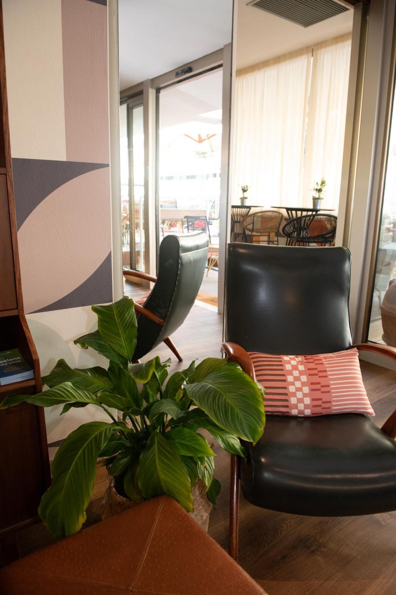 Hotel Mirabella Riccione Esterno foto