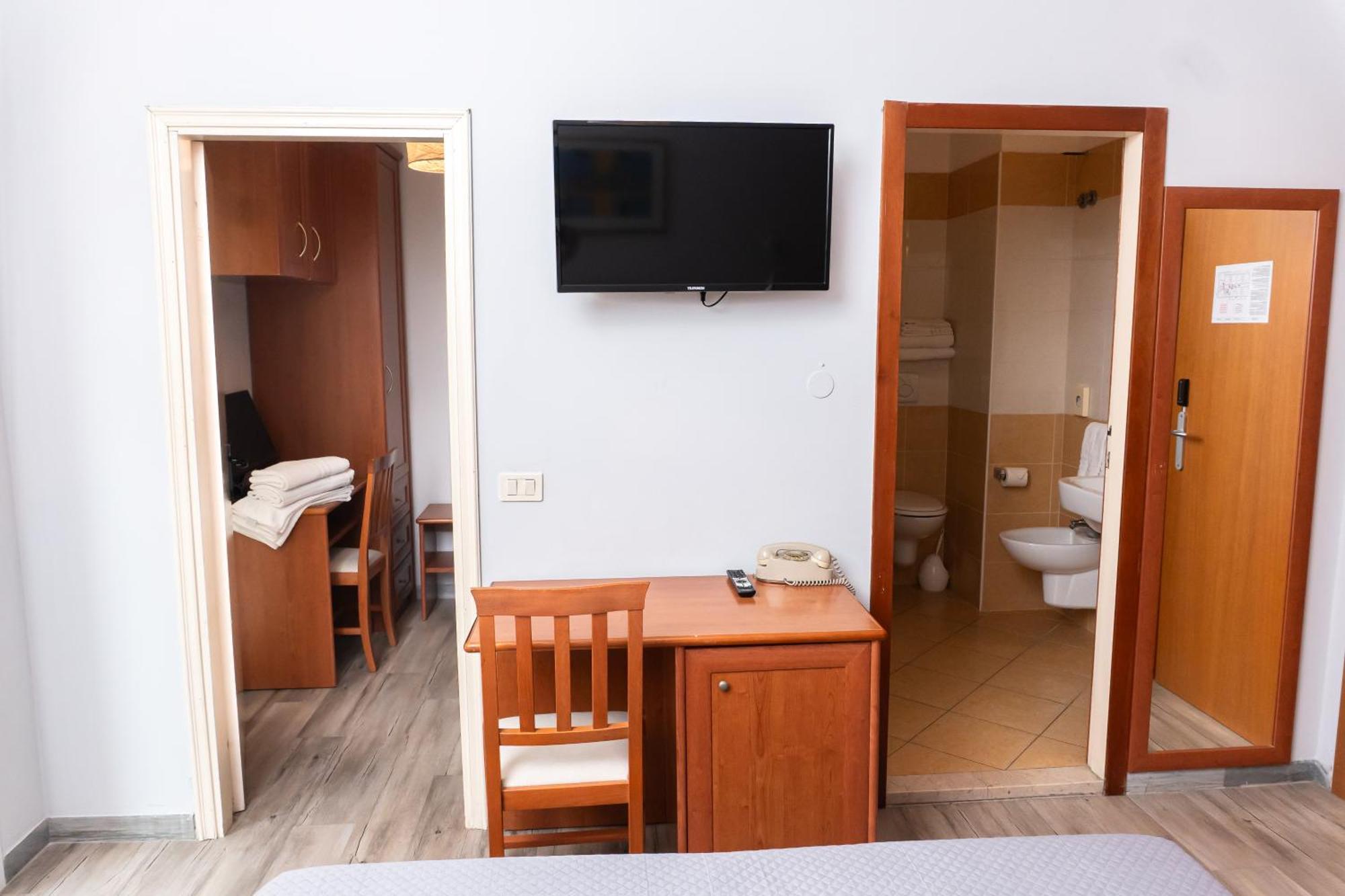 Hotel Mirabella Riccione Esterno foto