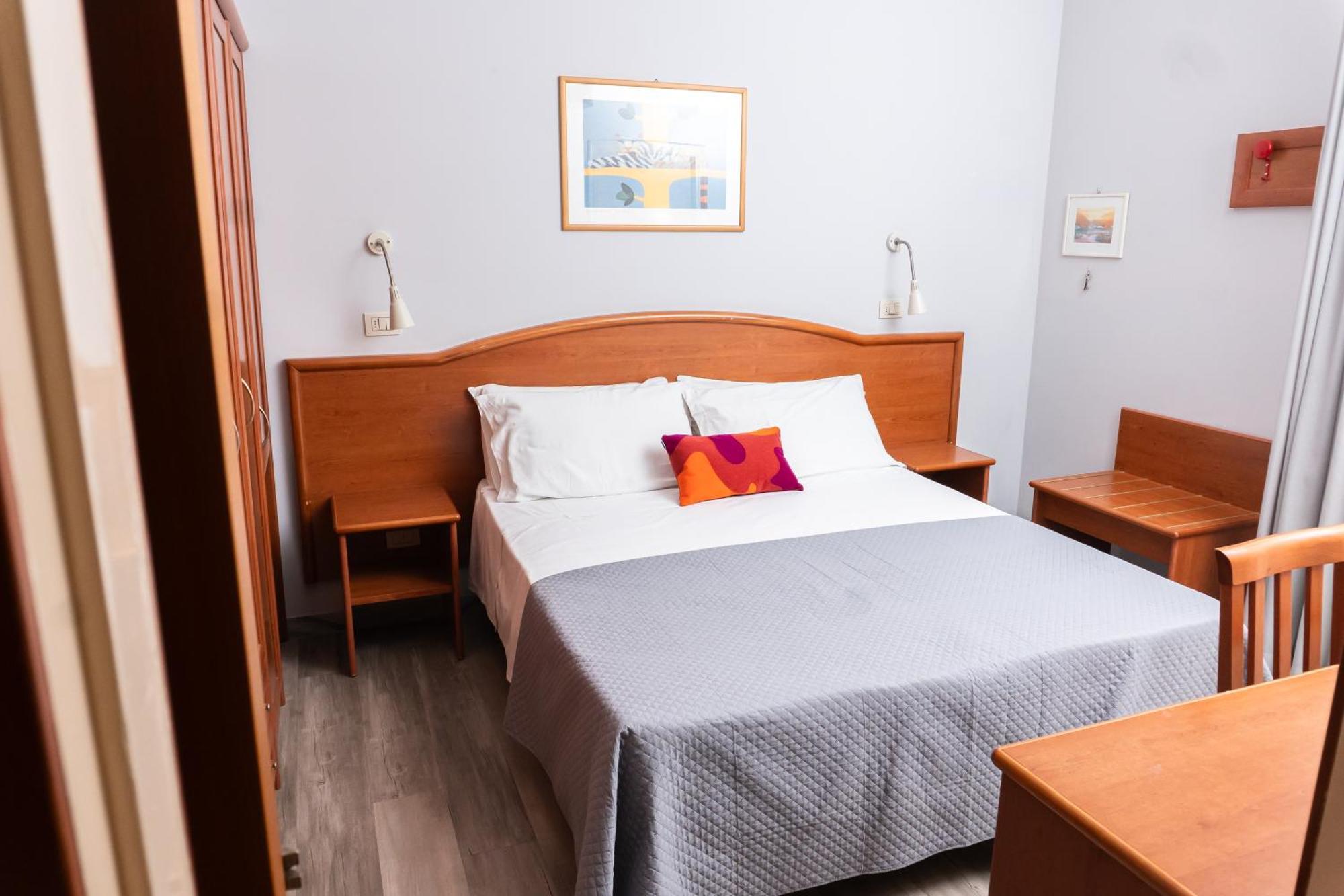 Hotel Mirabella Riccione Esterno foto