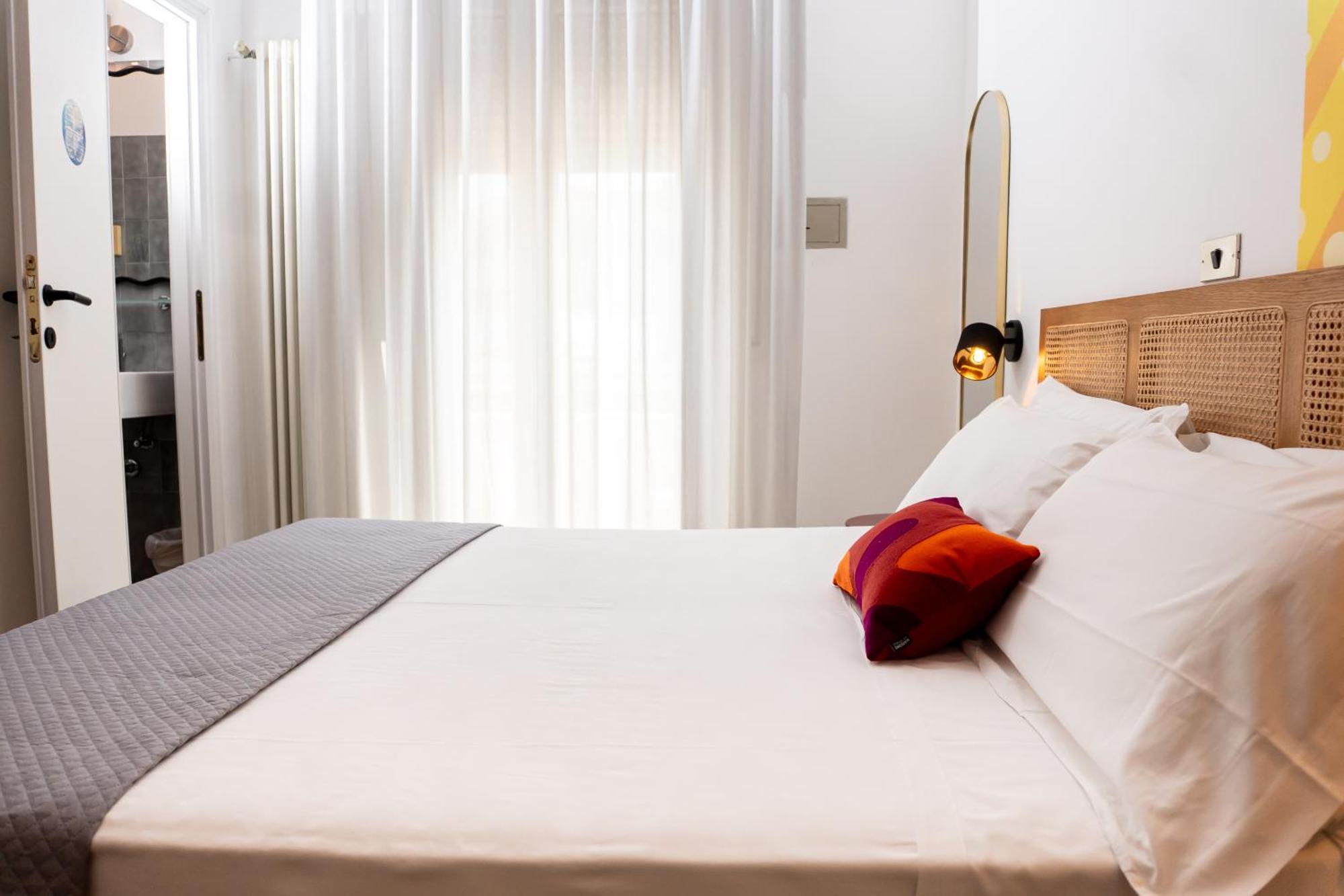 Hotel Mirabella Riccione Esterno foto