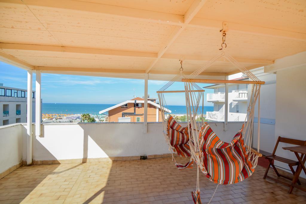 Hotel Mirabella Riccione Esterno foto